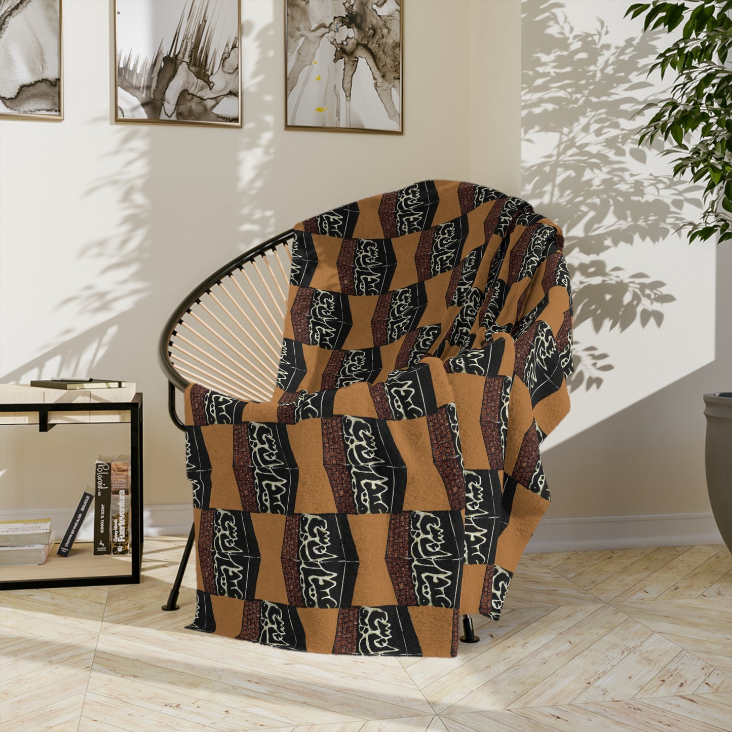 Cozy Velveteen Microfiber Blanket with Stylish Pattern