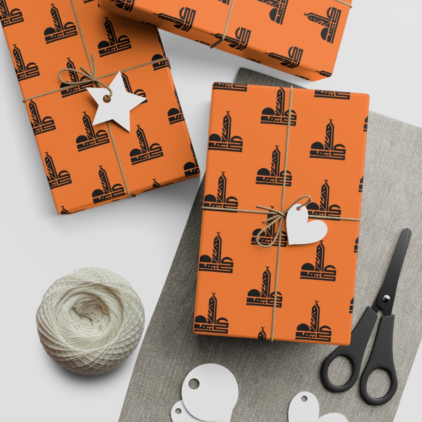 Chic Halloween Gift Wrapping Paper Sheets - Festive Orange Design