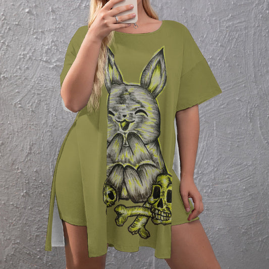 All-Over Print Women's Drop-Shoulder T-Shirt with Side Split and Shorts (Plus Size)