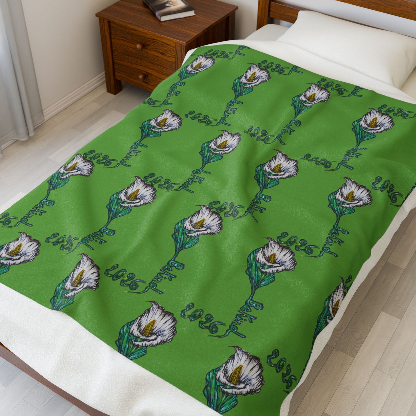 Floral Velveteen Plush Blanket - Cozy Green Botanical Throw for Relaxation