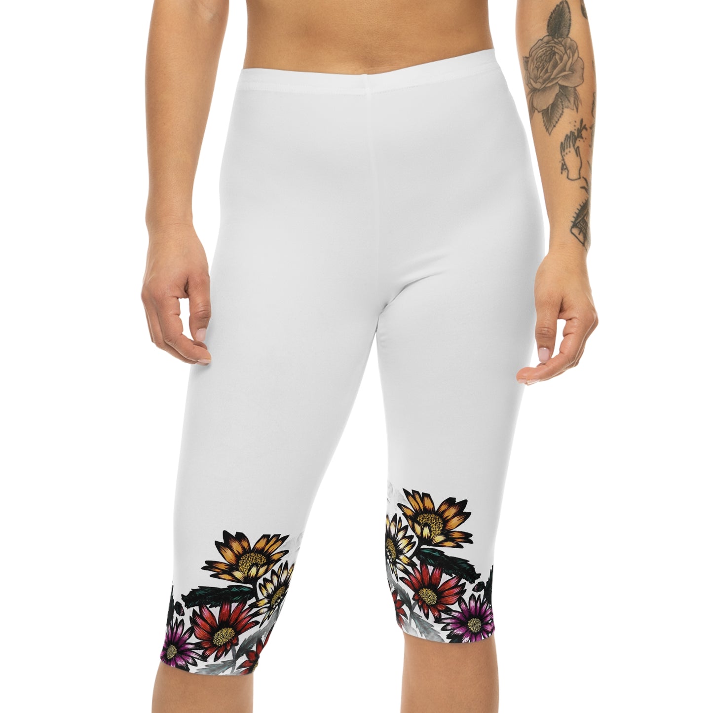 Women’s Capri Leggings (AOP)